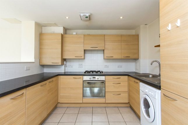 Flat to rent in Wellend Villas, Springfield Road, Brighton