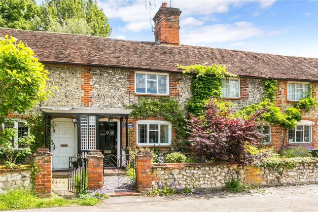 2-bed house on Sharrow Cottage,, Ferry Lane, Marlow, £525,000
