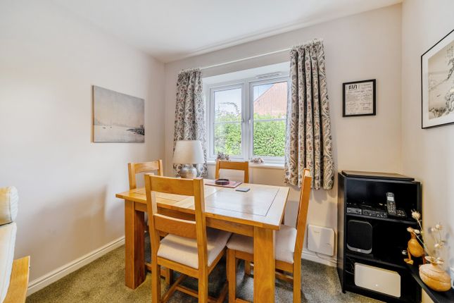 11, Twitchens Road, Alton photo 4