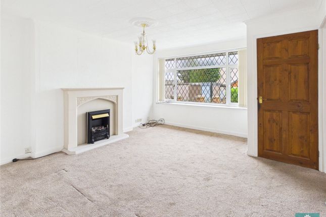 3, Bowland Close, Shaw photo 2