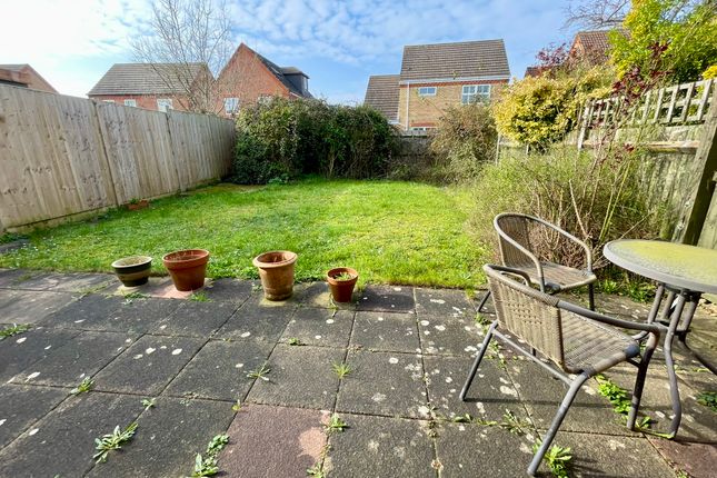 18, Lancaster Place, Shefford photo 2