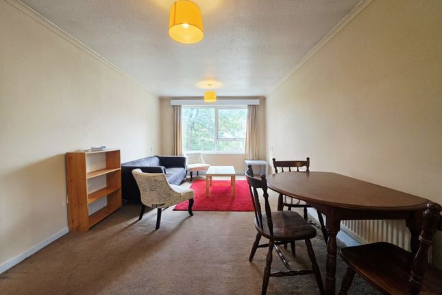 Weetwood House Court Headingley, Leeds photo 3