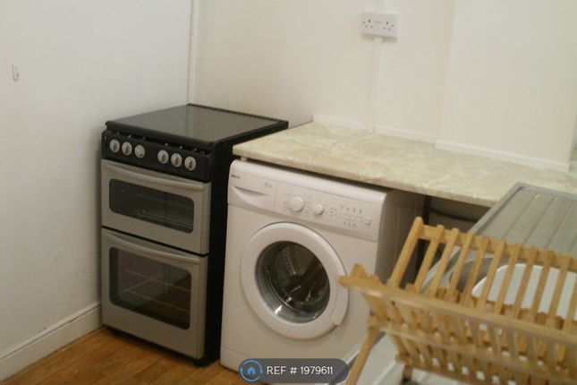Terraced house to rent in Beech Hill Road, Sheffield