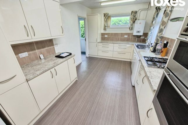 243, Christchurch Road, Ferndown photo 3