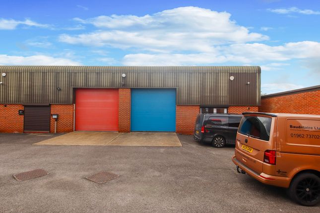 Light industrial to let in Prospect Road, Alresford