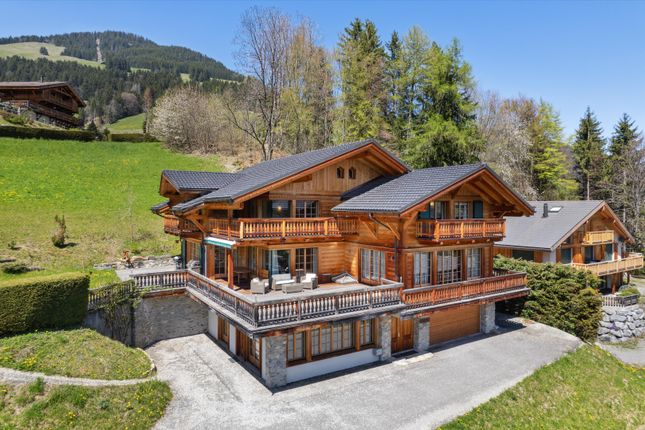 Chalet for sale in Champéry, Valais, Switzerland