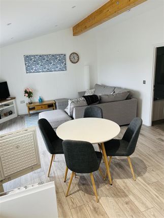 T4, Webland Farm, Avonwick photo 5