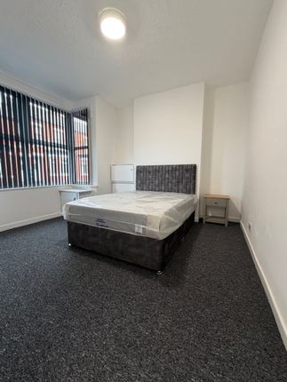 43 Grandale Street, MANCHESTER photo 2