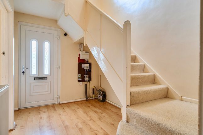 97, Southlands, Somerset photo 2