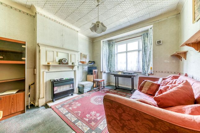 Terraced house for sale in Carshalton Road, Mitcham