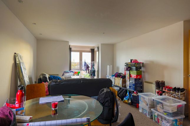 17 Sedgewick Court, Central Way, Warrington photo 3