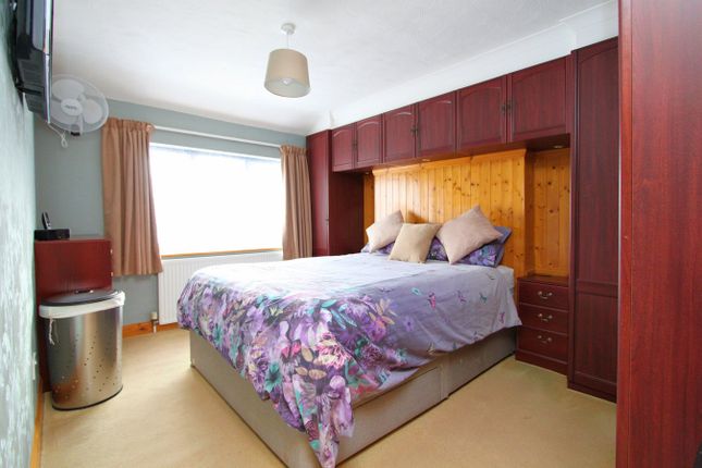 79, Oakleaze Road, Thornbury photo 3