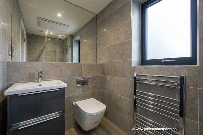 Flat 3 Miadan House, 83, Guildford Street, Chertsey photo 4