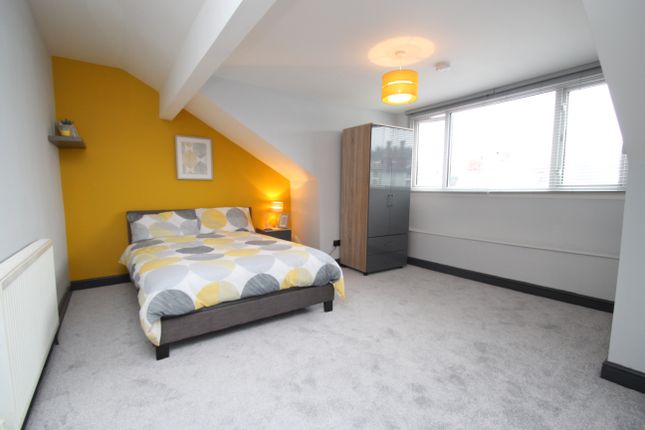 Thumbnail Room to rent in Room 4, Nowell Crescent, Harehills