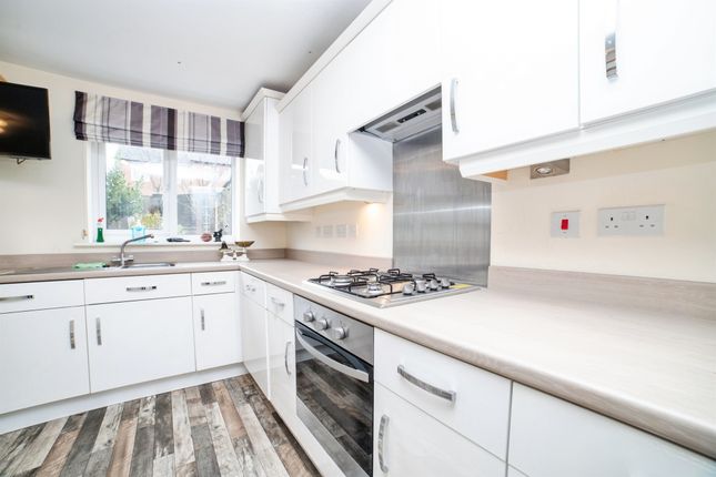 20, Weavers Way, Alfreton photo 3