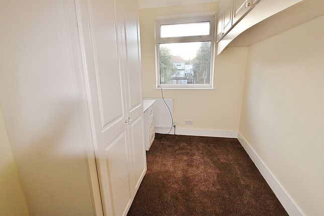 Terraced house to rent in Oval Road North, Essex