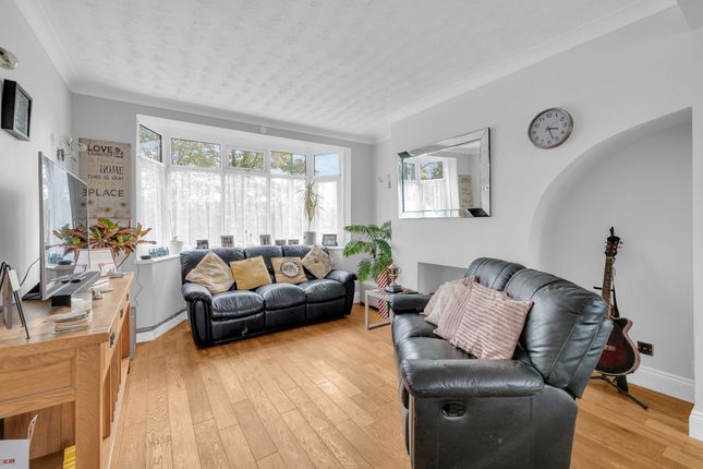 61 Princes View, Dartford photo 4