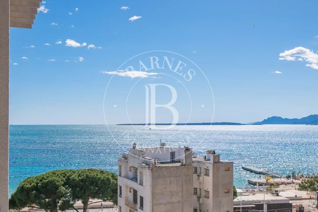 Apartment for sale in Antibes, 06600, France