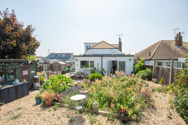 109, Russell Drive, Kent photo 4