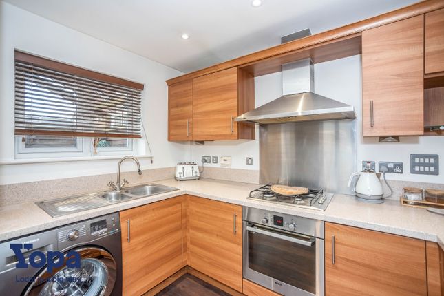 Maisonette for sale in St. Clements Road, Greenhithe