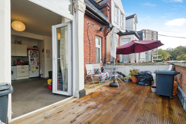 Thumbnail Terraced house for sale in Floyd Road, London