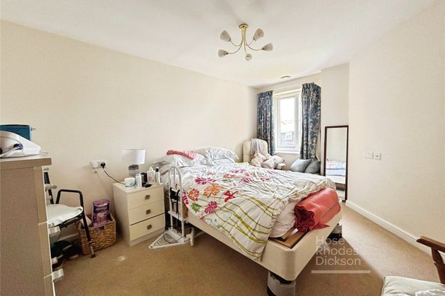 Flat 23, Somers Brook Court,, Foxes Road, Isle of Wight photo 4