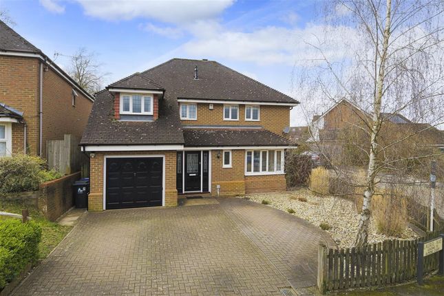 Thumbnail Detached house for sale in Laurel Way, Chartham, Canterbury