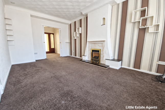 Grays Avenue, Prescot photo 3