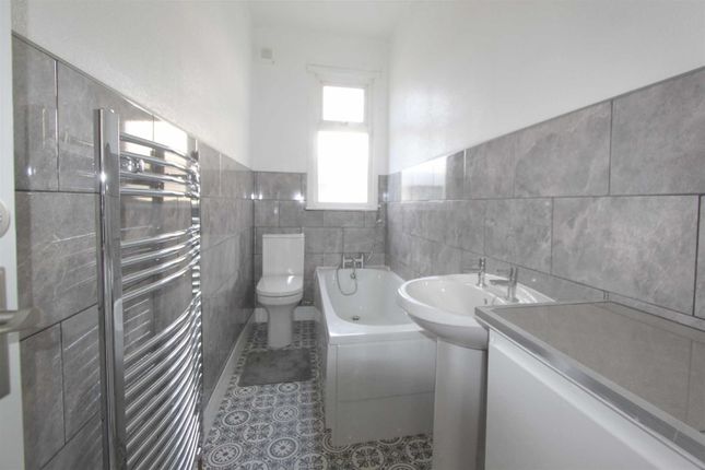 212, Lonsdale Road, Southend On Sea photo 3