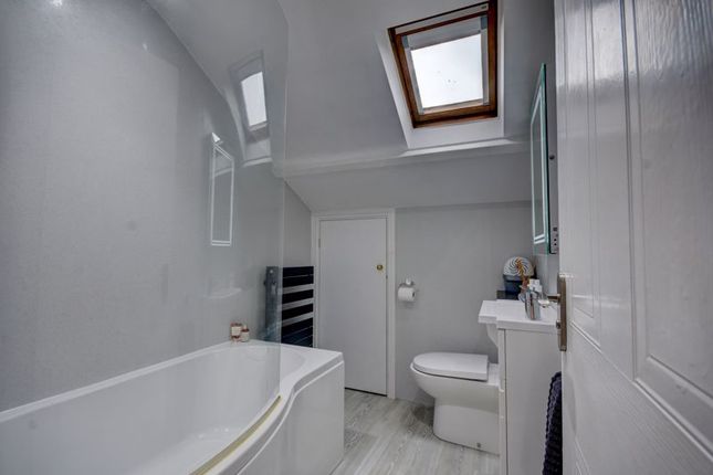 Flat for sale in Hanover Terrace, Whitby