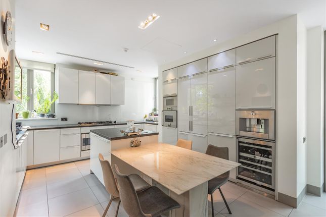 Property to rent in West Heath Road, Hampstead