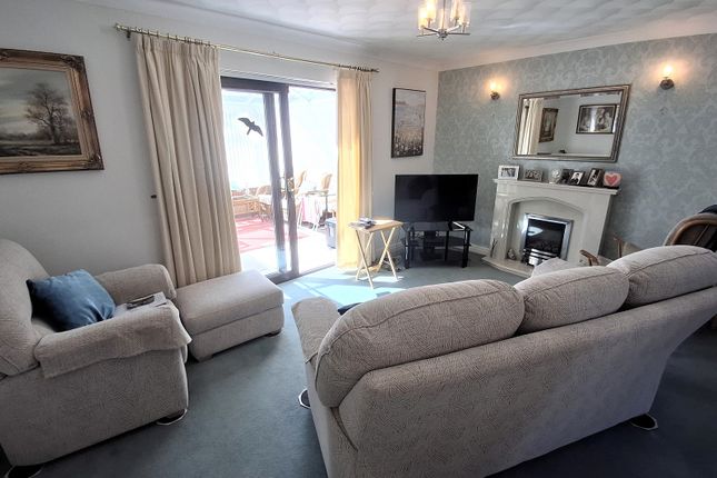 27, Beacons Park, Brecon photo 4