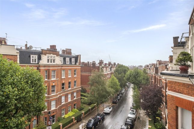 Flat for sale in Avenue Mansions, Finchley Road