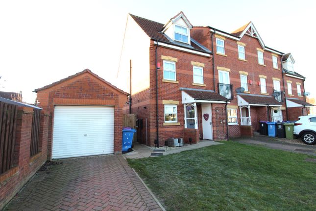 End terrace house for sale in Coupland Close, Gainsborough, Lincolnshire