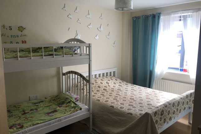Flat for sale in Spring Place, Barking, Essex