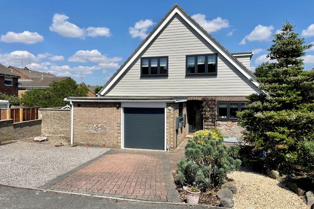 Thumbnail Detached house for sale in Windsor Rise, Newbury