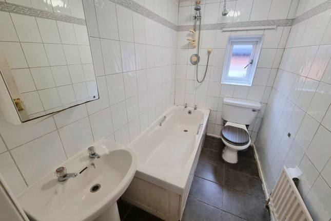 213b,, Mansfield Road, Nottinghamshire photo 3