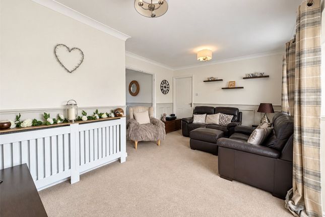 38, Churchfields Road, Sleaford photo 4