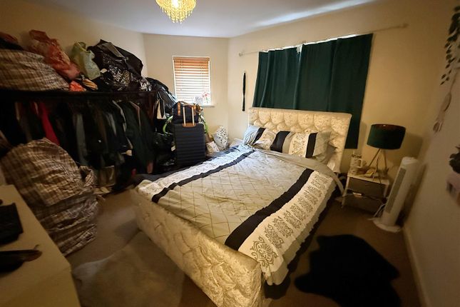 1 Saskia Court, Oliver Street, Rugby photo 4