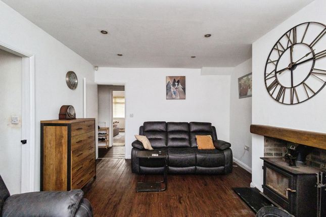 26, Low Wood Road, Manchester photo 3
