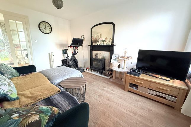 34, Nightingale Way, Bingham photo 3