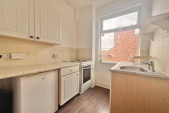 39, Flat 5, Clarendon Road, Manchester photo 4