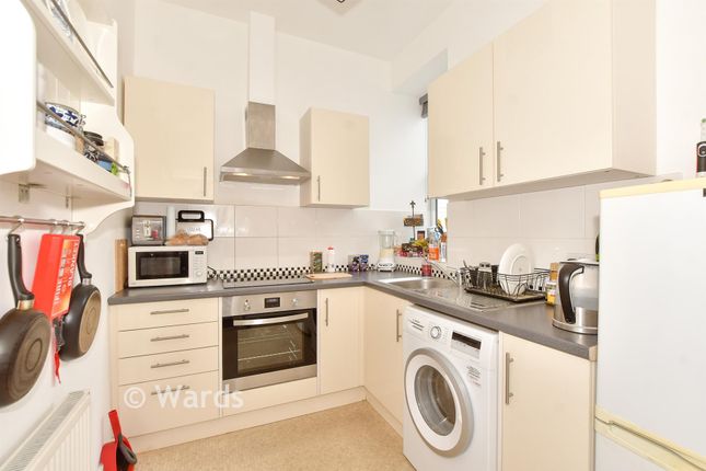 90A, Sandgate Road, Folkestone photo 4