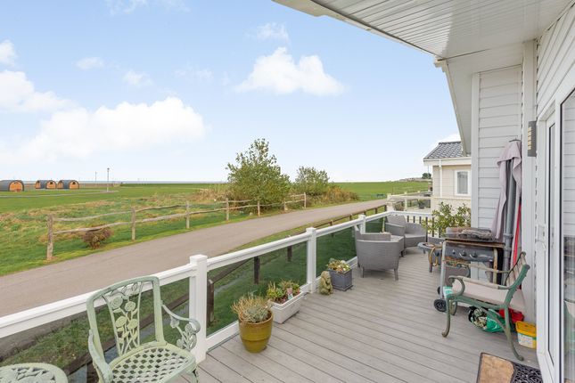 8 Seabreeze, Whitstable photo 2