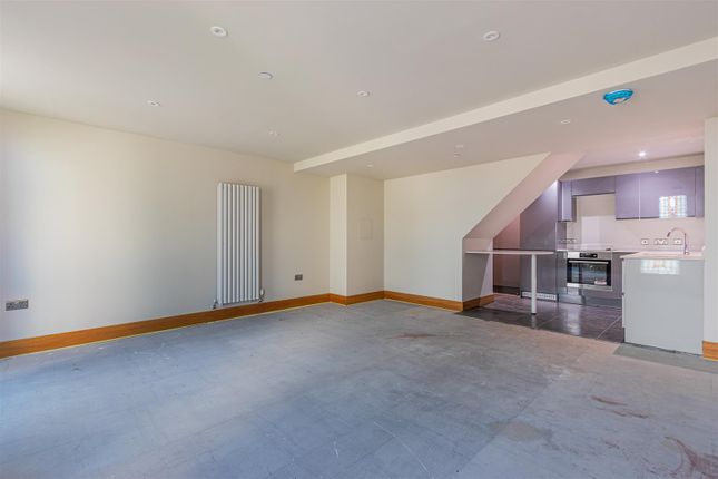 Flat for sale in St James Church, Glossop Road, Cardiff