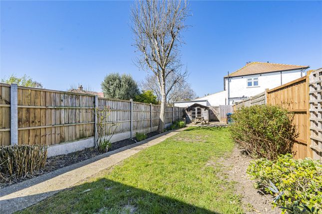 22, Blakes Terrace, New Malden photo 2