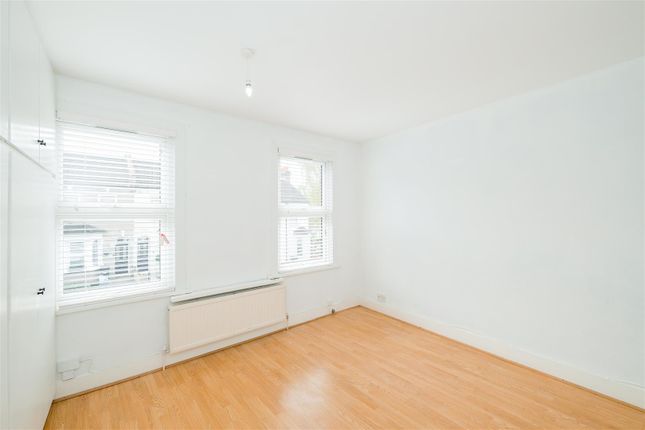 Property to rent in Stoneycroft Road, Woodford Green