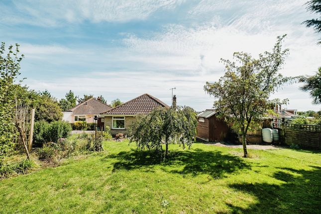 Thumbnail Detached bungalow for sale in Steyning Close, Sompting, Lancing