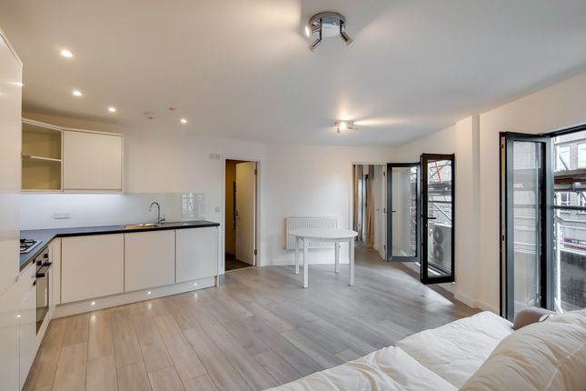 A Larger Local Choice Of Properties To Rent In Kt1 Homes24
