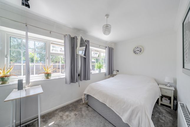 115, Cromwell Road, Hertford photo 4